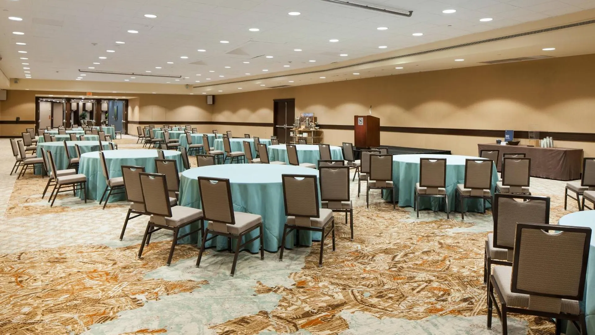 Sheraton Waikiki Beach Resort Гонолулу